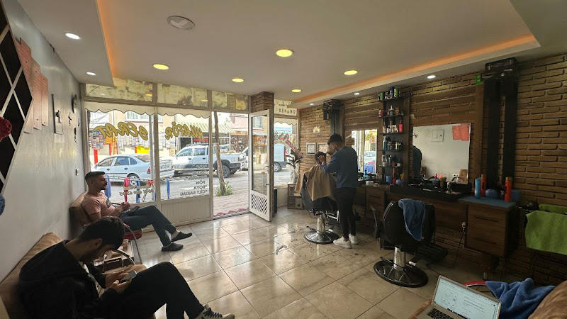 HAMZA TOSUN Hair Artist