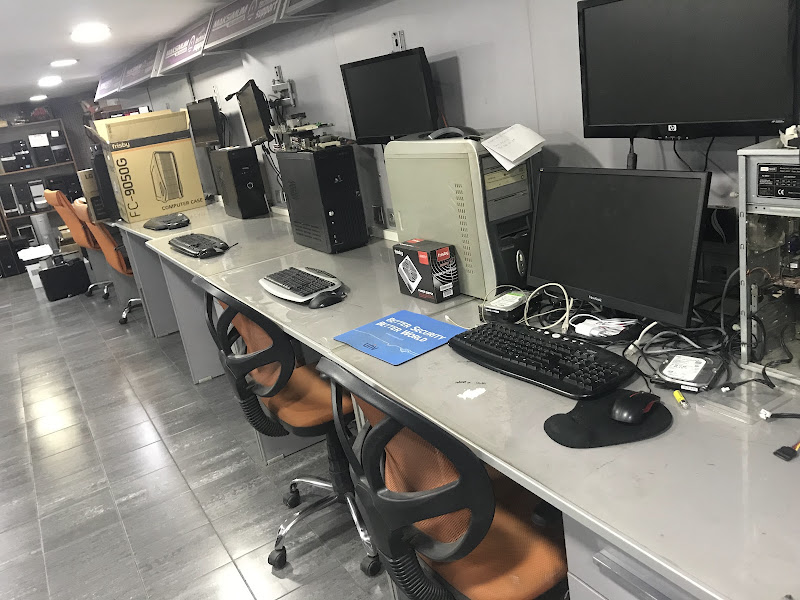 HD Bilgisayar Yazılım Sistemleri | İstanbul Maltepe Bilgisayar Teknik Servis | Program Yazılımı | Web Sitesi SEO Sosyal Medya