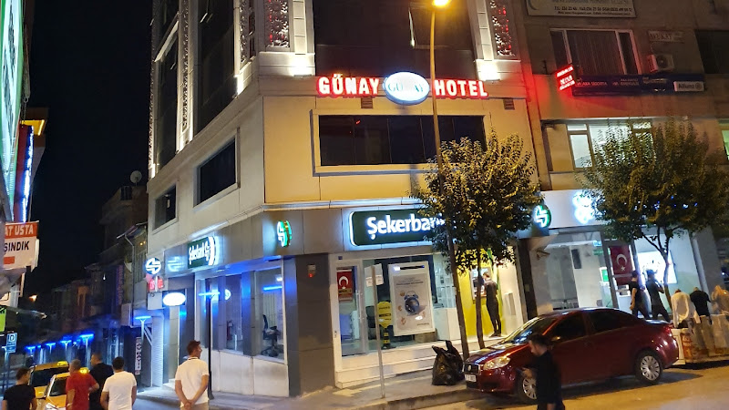 Hotel Varan