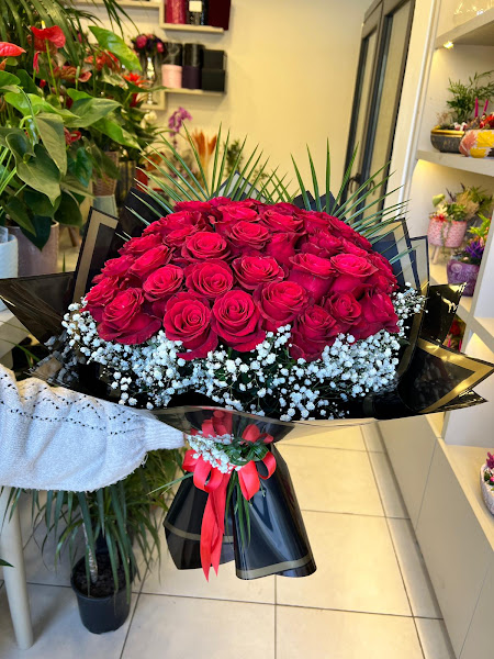 İnci Çiçekçilik (İnci Flowers)