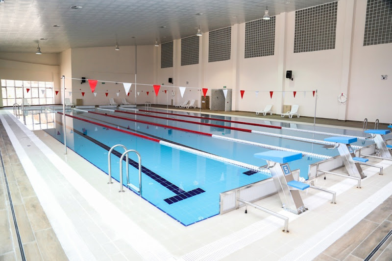 İnönü Üniversitesi Olimpik Açık Yüzme Havuzu