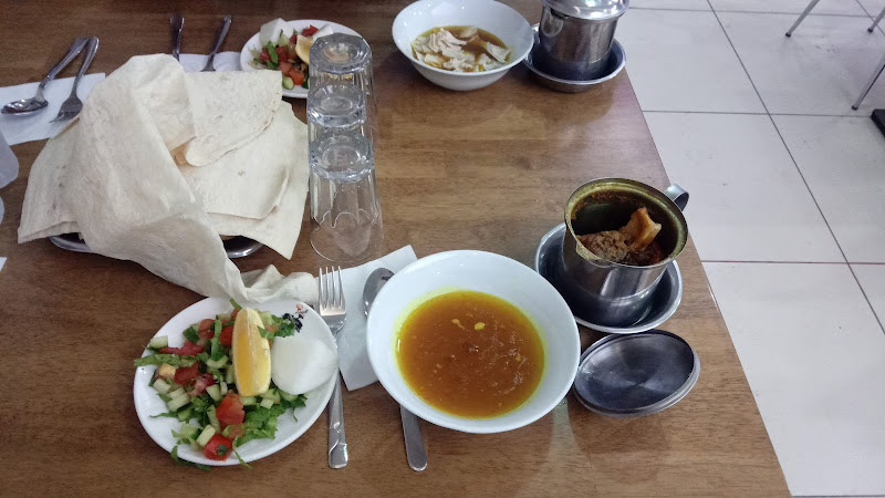İranlılar Lokantası - Restaurant