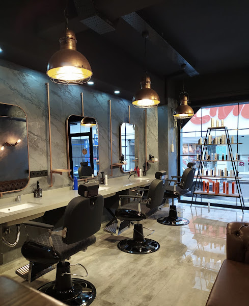 Kadir Alkan Hair Artist Erkek Kuaförü Sivas