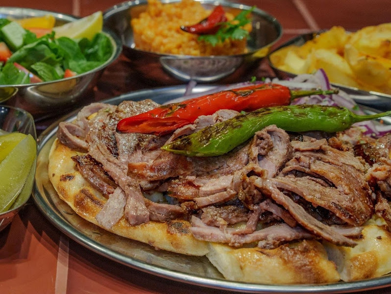 Kapı Önü Döner Keyfi