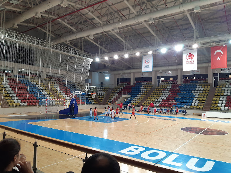 Karaçayır Kapalı Spor Salonu