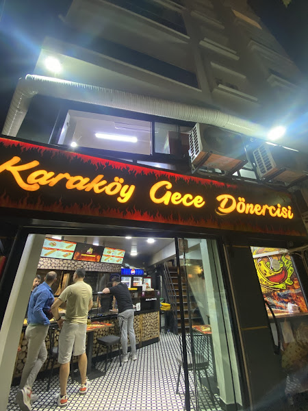 Karaköy Gece Dönercisi
