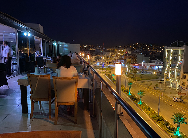 Karatepe Park Otel