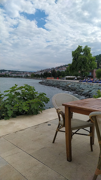 Kıraça Balık Restaurant