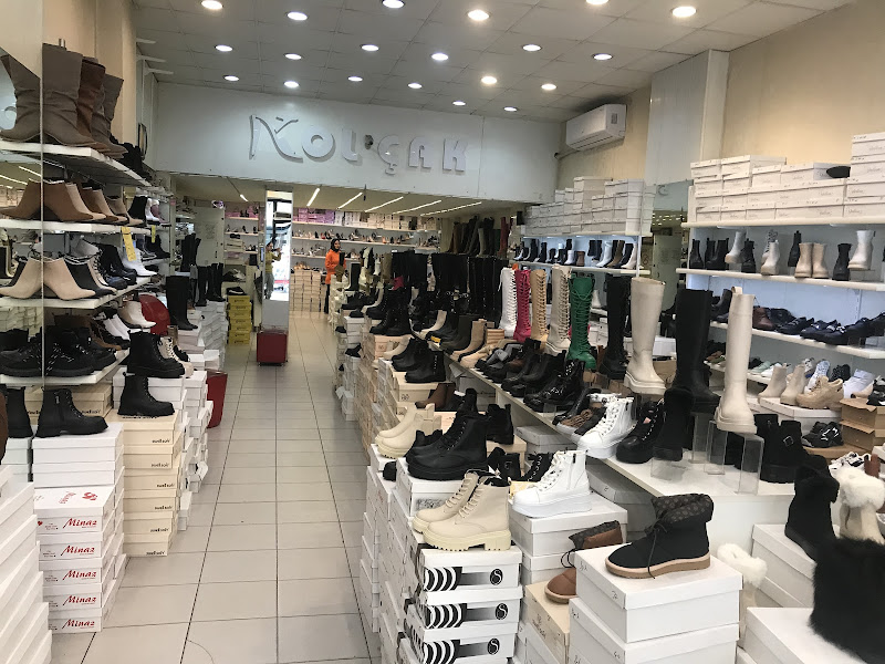 Kolçak Kundura