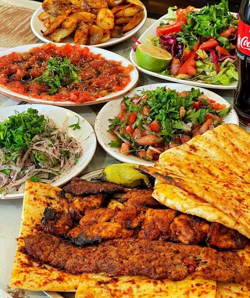 Korkmaz Döner ve Kebap Salonu