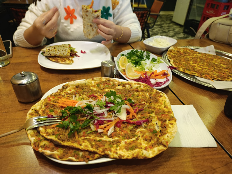 Köz Döner 63 Urfa Lahmacun