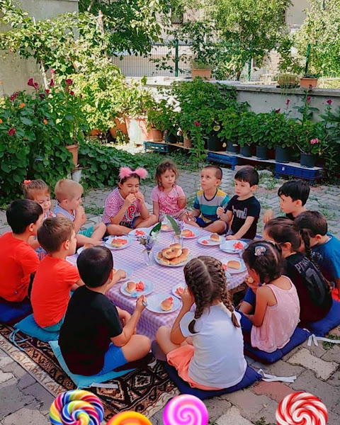LALEZAR ANAOKULU BALIKESİR