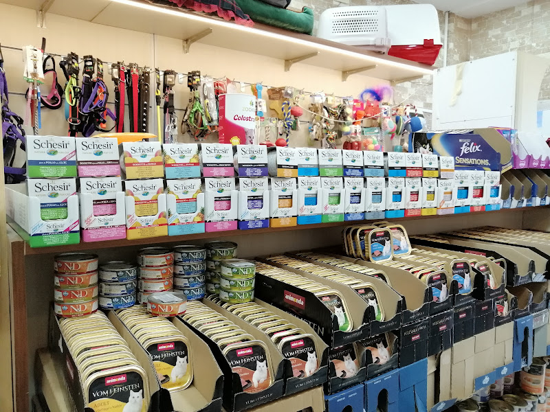 Lokum Petshop. Evlere servis vardır