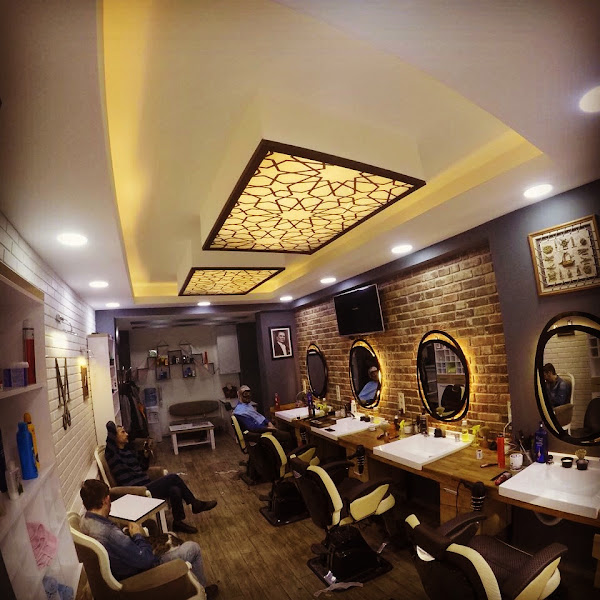 MERT BARBER SALOON