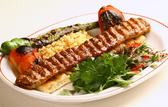 Meşhur Dönerci On Numara Kenan Usta