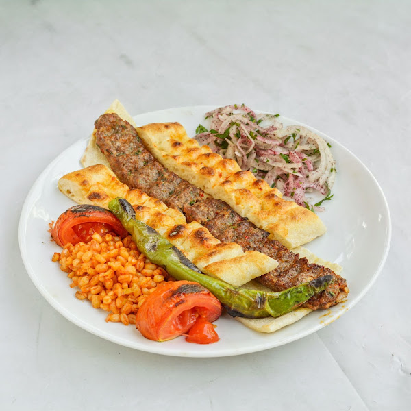 MEŞHUR MANGAL VADİSİ