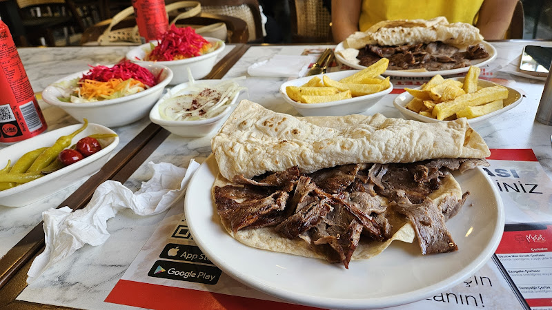 Metet Közde Döner, Suadiye