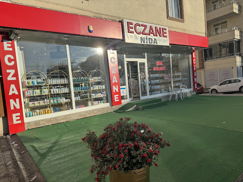 Nida Eczanesi
