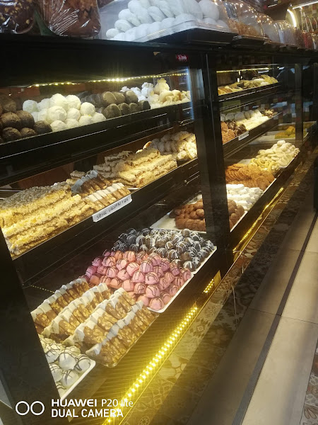 Nostalji Patisserie Cafe