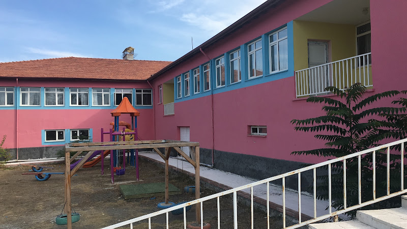 Nova İlk Adım Kreş ve Gündüz Bakımevi
