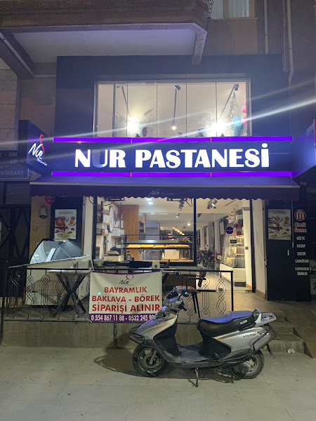 Nur Pastaneleri