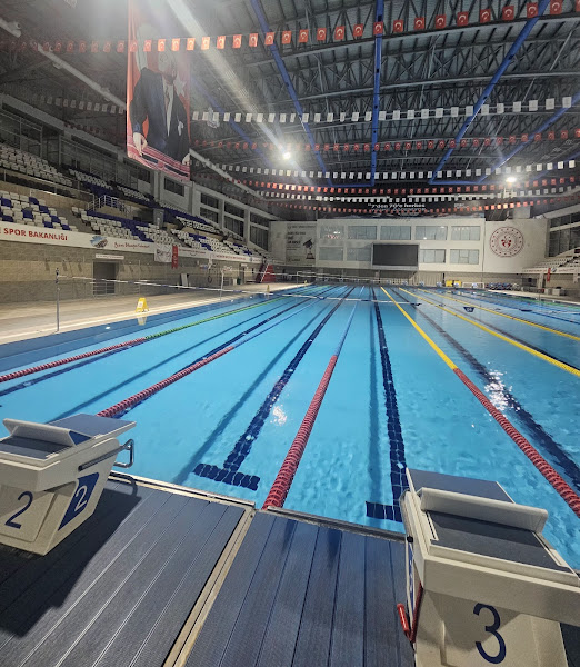 Olimpik Yüzme Havuzu ÖZLAKADEMİ27 kayıt
