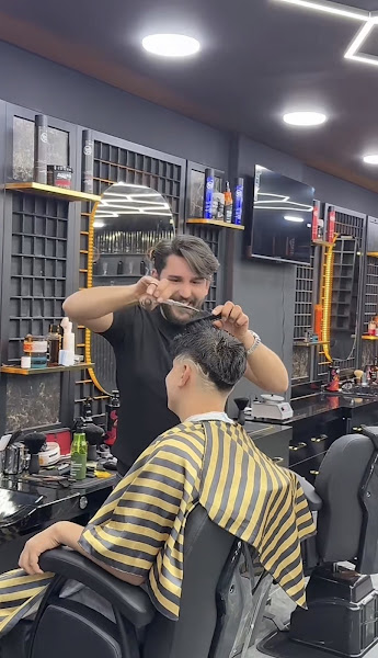 Ömer Sarsılmaz Barber's