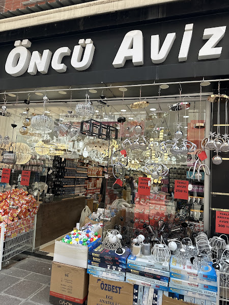 Öncü Avize