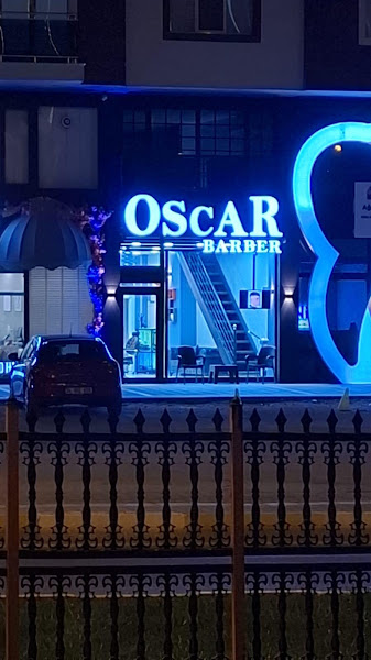 OSCAR BARBER