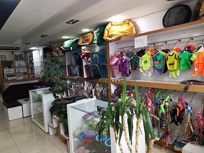 Pati Pet Veteriner Kliniği & Pet Shop