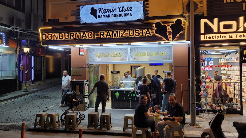 Ramiz Usta Roma Dondurma