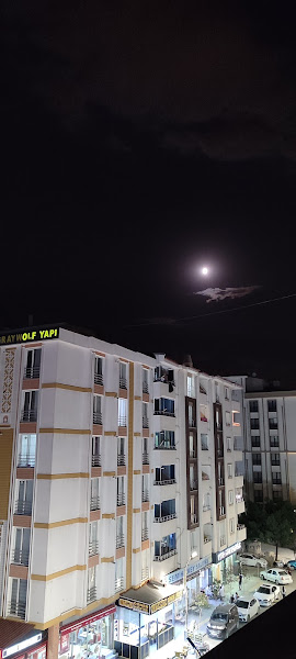 Real Suite Hotel