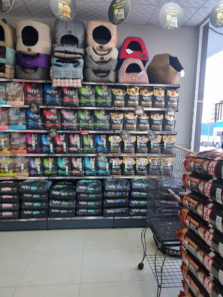 Safari Pet Yıldızkent Yeni Bulvar Şubesi