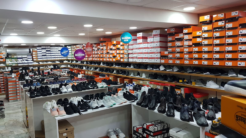 Şahin Spor Giyim