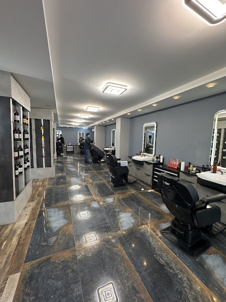 Salon AYNA