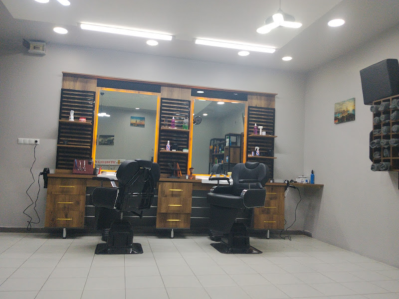 Salon cenk erkek KUFÖRü