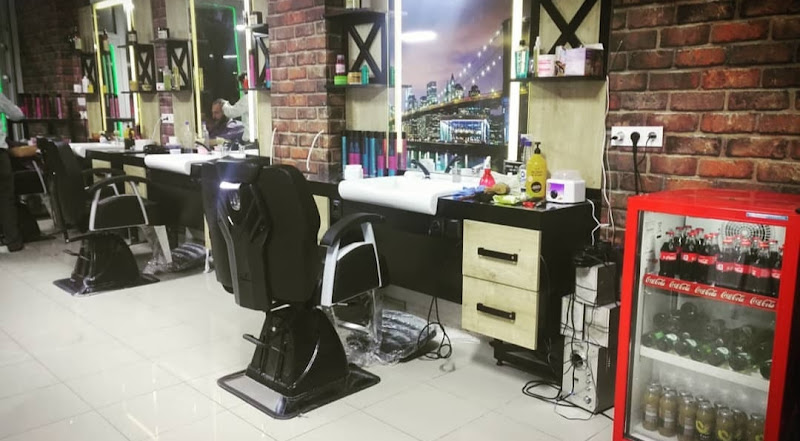 SALON EGEMEN( Salon HAN )