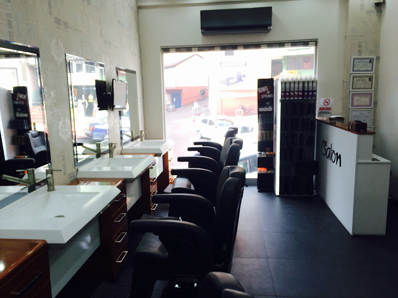Salon Kuaför Bay Bayan Kişisel Bakım Merkezi