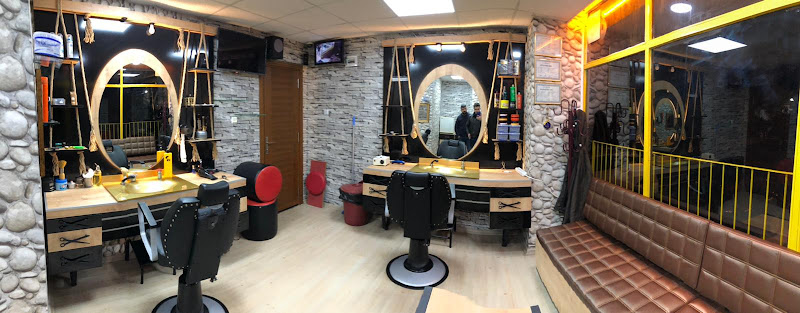SALOoN Mehmet ULu | Adana Erkek Kuaförü | Adana Erkek Berberi Saç Sakal Tasarımı