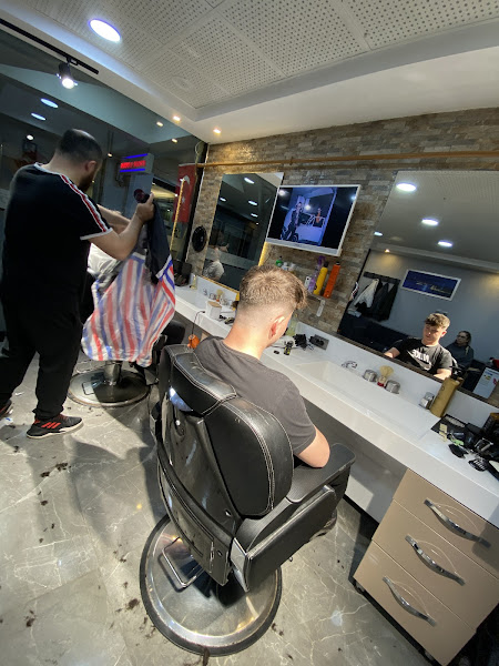 Saloon Paris Erkek Kuaförü 67