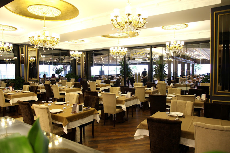 Saray Köfte Balık Restaurant Atakum