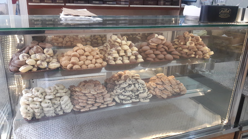 Saray Pastanesi