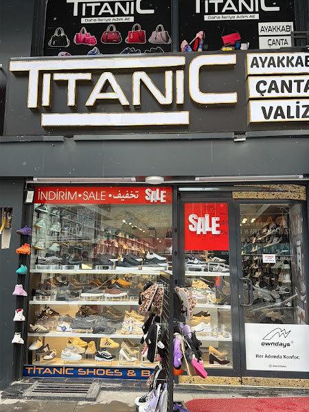 Sarı Ayakkabı ve Çanta