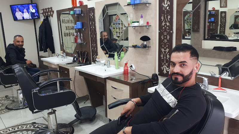 Seçkinler Erkek Kuaföru