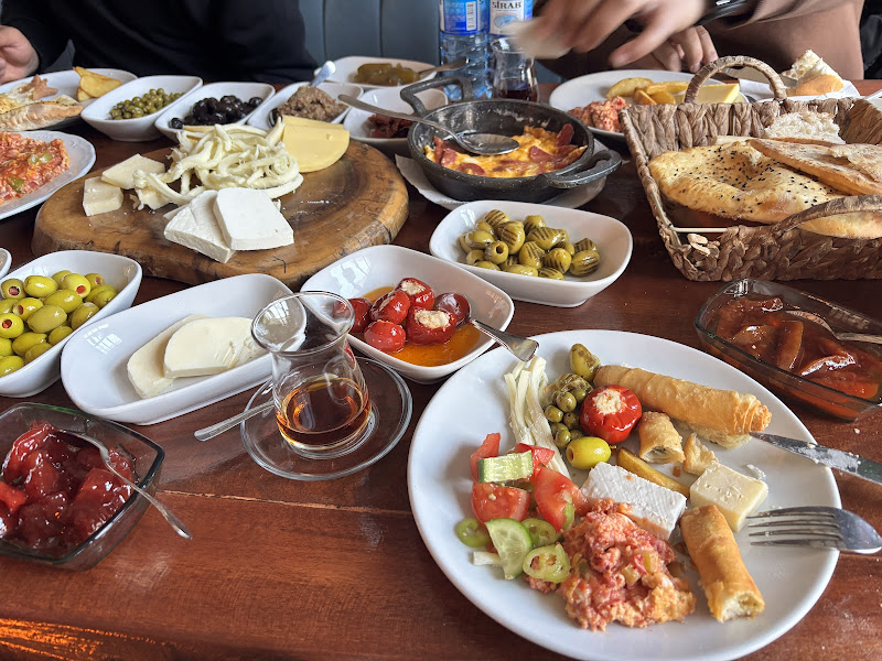 Semeni Kir Dugunu Salonu ve Restoran