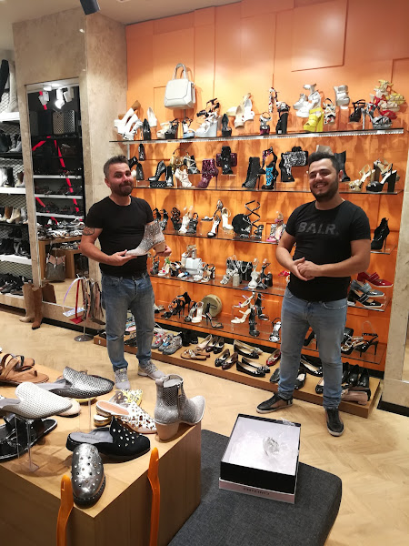 Shop & Shoes / Terracity