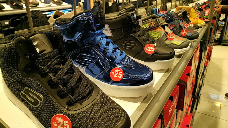 Skechers