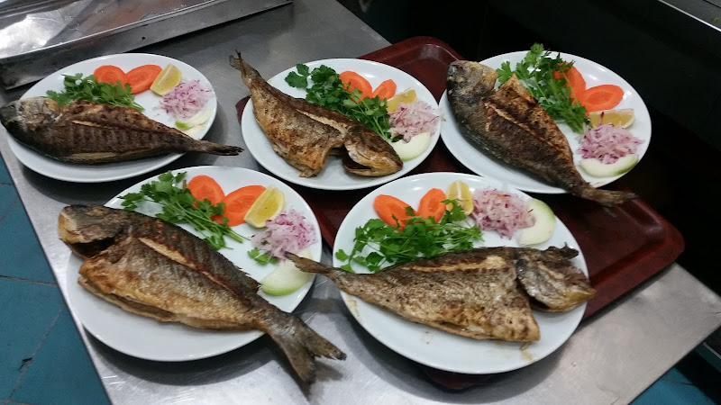 Tria Balık Restoran