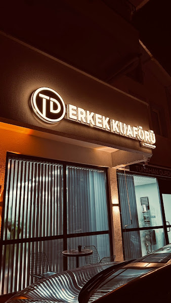 TUNAHAN DURDU ERKEK KUAFÖRÜ