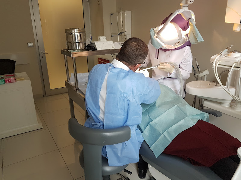 Uğurlu Dental Ağız ve Diş Sağlığı Polikliniği